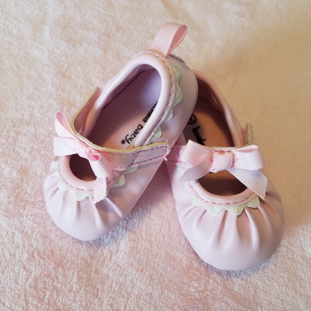 Infant shoes